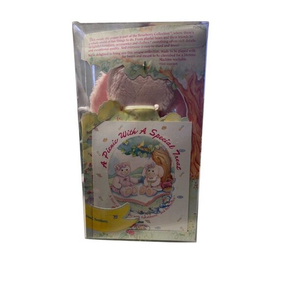 Fisher-Price Briarberry Collection Berryellen Plush Bunny With Storybook - 1999 - Picture 3 of 4